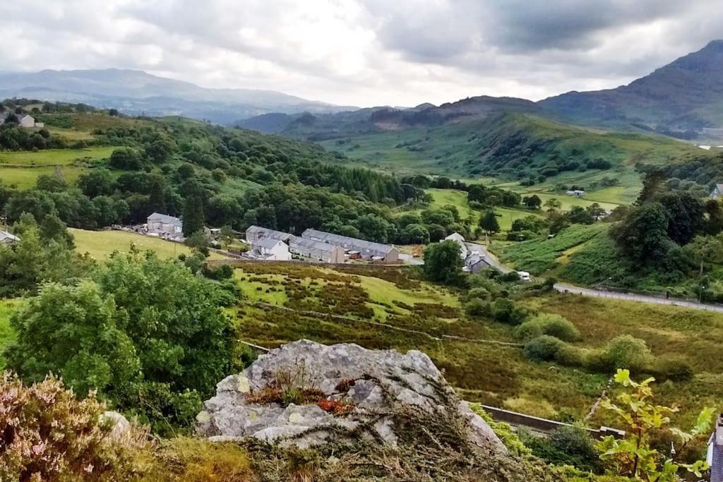 Mountain Walks Straight From The Doorstep Villa Blaenau Ffestiniog Eksteriør billede