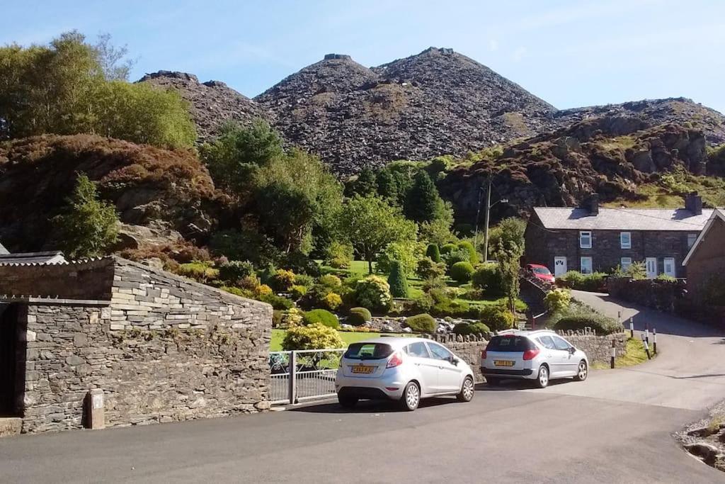 Mountain Walks Straight From The Doorstep Villa Blaenau Ffestiniog Eksteriør billede